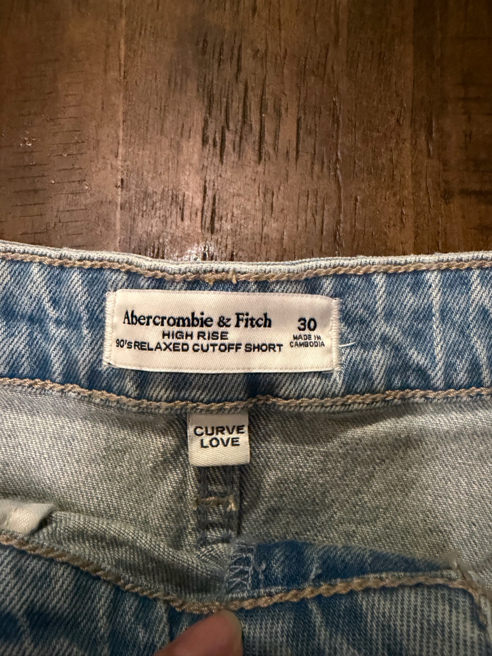 Abercrombie and Fitch Brand New Shorts - Picture 3 of 7